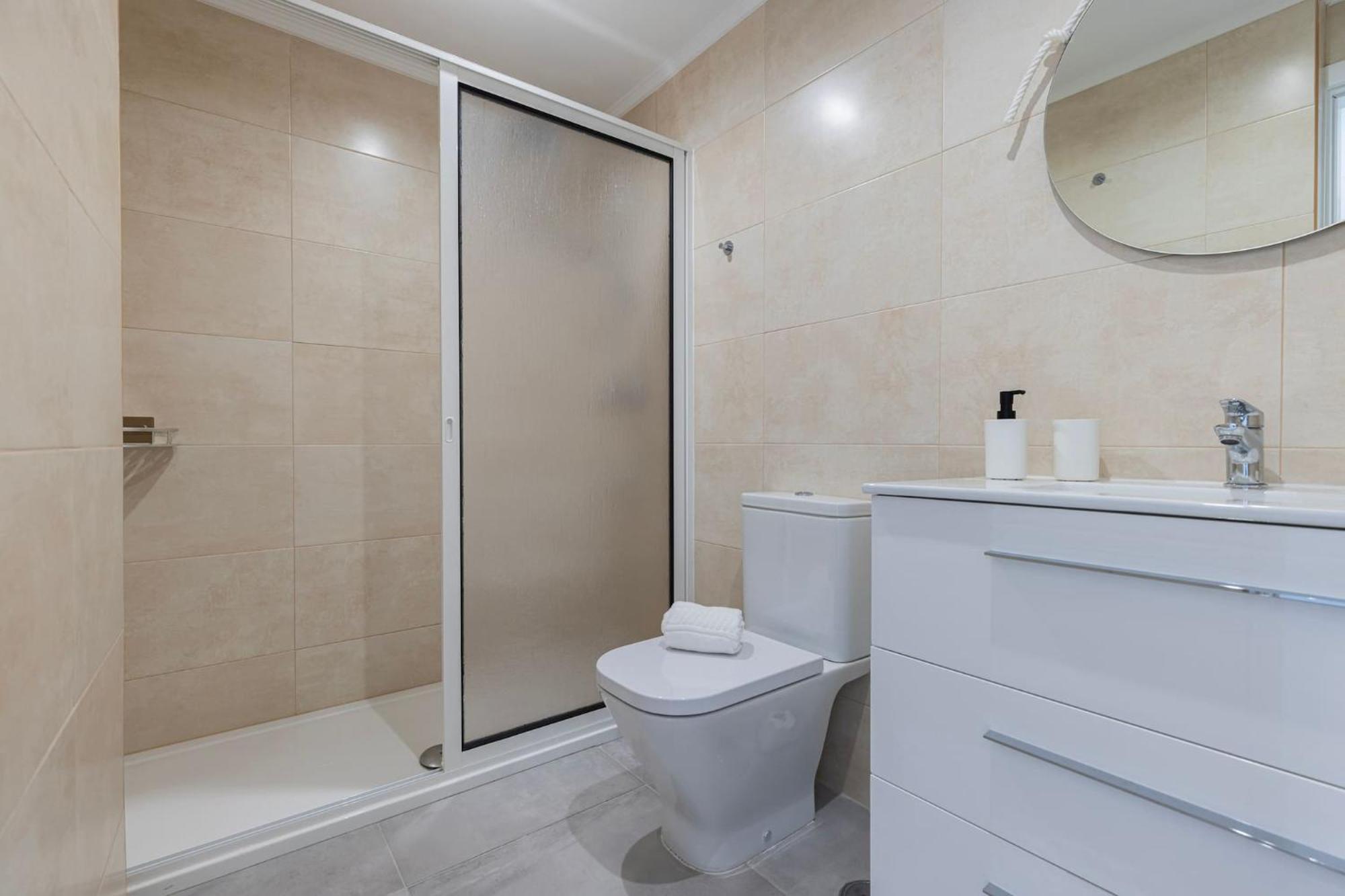 Urban Elegance Apartment Алмада Екстер'єр фото