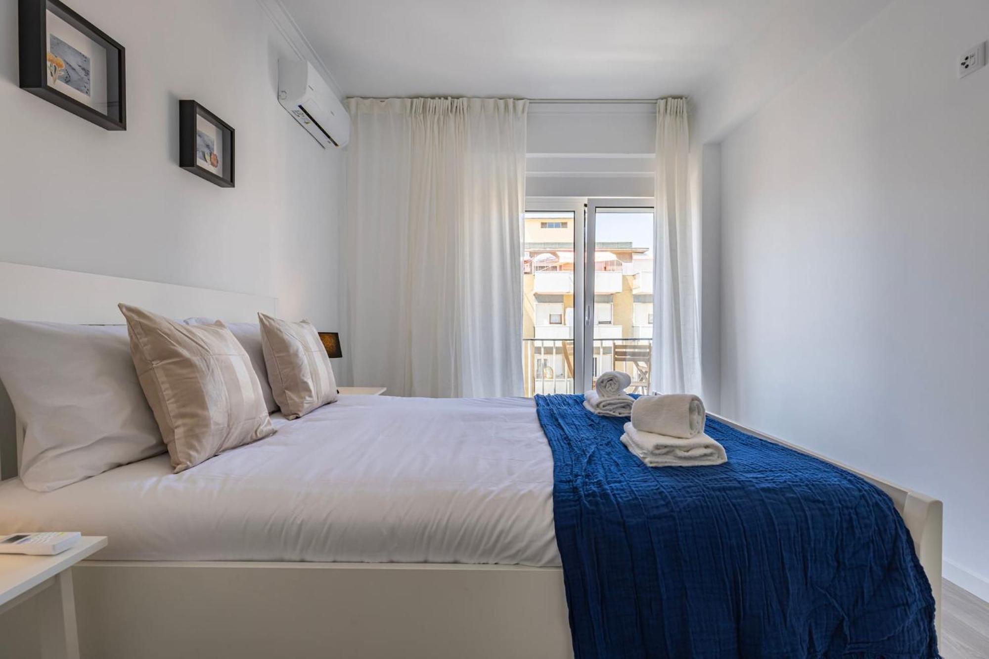 Urban Elegance Apartment Алмада Екстер'єр фото